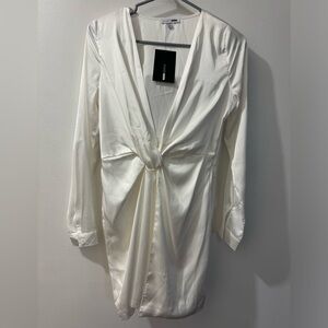 Fashion Nova white Dress Size Small NWT